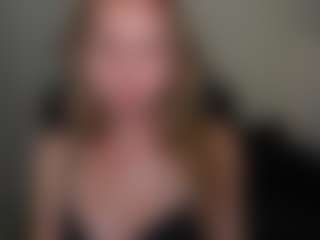 VivienVance18's Live Sex Cam Show