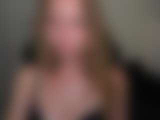 VivienVance18's Live Sex Cam Show