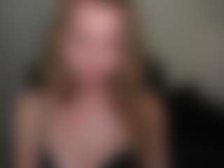 VivienVance18's Live Sex Cam Show