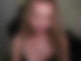 VivienVance18's Live Sex Cam Show