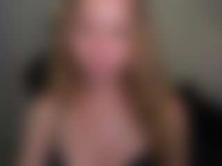 VivienVance18's Live Sex Cam Show