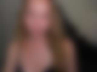 VivienVance18's Live Sex Cam Show