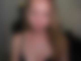 VivienVance18's Live Sex Cam Show