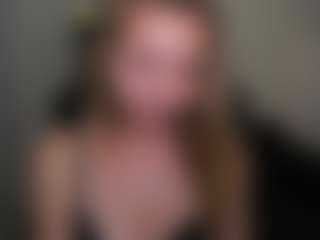VivienVance18's Live Sex Cam Show
