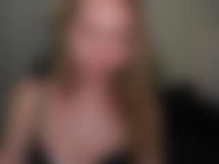 VivienVance18's Live Sex Cam Show
