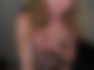 VivienVance18's Live Sex Cam Show