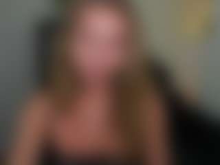 Live cam show with VivienVance18 - Average on Mixed Magazine Live