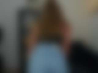 Live cam show with VivienVance18 - Genital Piercings on Hubzter Live