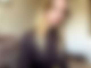 Live cam show with Scarlett - Squirt on Fling VIP Chat