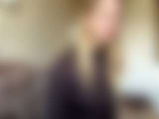 Live cam show with Scarlett - Shorthair on MyBangCams