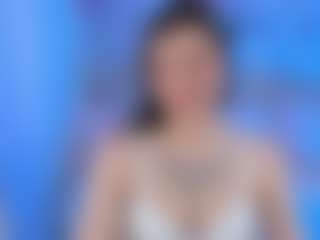 Live cam show with Alexis-James - Average on Milfs Live