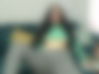 Live cam show with AngelicAmber - Green Eyes on crypto-cams