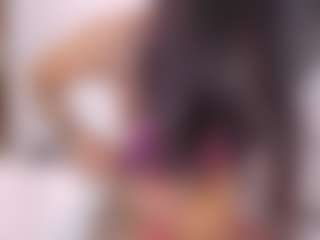AylinLove's Live Sex Cam Show