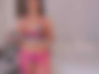 AylinLove's Live Sex Cam Show