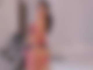 AylinLove's Live Sex Cam Show