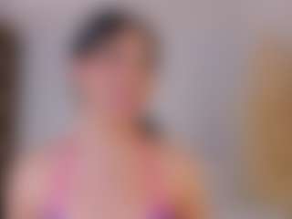 AylinLove's Live Sex Cam Show