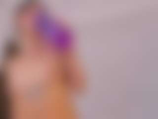 AylinLove's Live Sex Cam Show