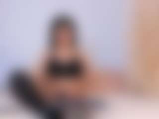 AylinLove's Live Sex Cam Show
