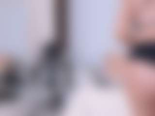 AylinLove's Live Sex Cam Show