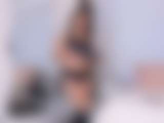 AylinLove's Live Sex Cam Show