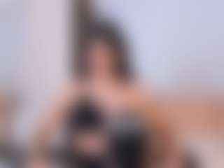 AylinLove's Live Sex Cam Show