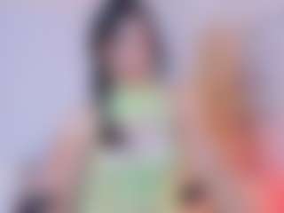 AylinLove's Live Sex Cam Show