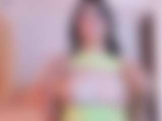 AylinLove's Live Sex Cam Show