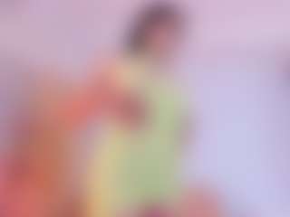 AylinLove's Live Sex Cam Show