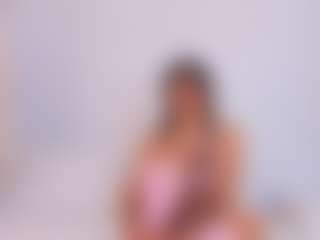 AylinLove's Live Sex Cam Show