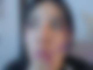 AylinLove's Live Sex Cam Show
