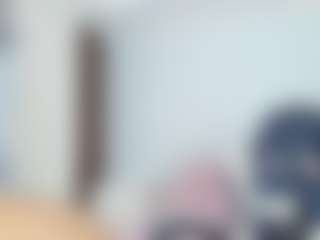 AylinLove's Live Sex Cam Show
