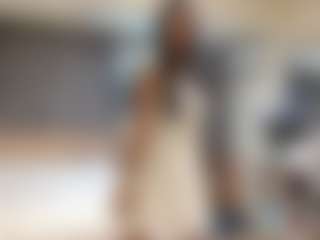 Live cam show with BereniceFaupel - Black on livesexfox.com