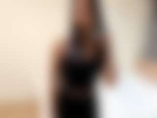 Live cam show with BereniceFaupel - Black on Camsoda | finland
