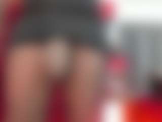 Live cam show with Bianca-Antonelli - Smoking on Camsoda