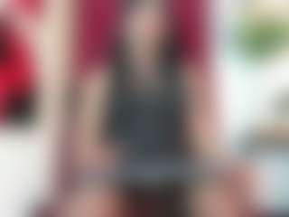 Live cam show with Bianca-Antonelli - Big Balls on livesuperchat.net