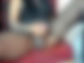 Live cam show with Bianca-Antonelli - Black Hair on Camsoda