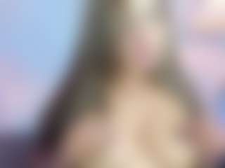Live cam show with Brenda - Brown Hair on Camsoda