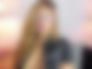 Live cam show with Brenda - Nipple Piercings on slutload