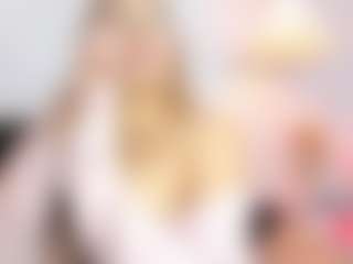 Live cam show with Brenda - Nipple Piercings on sexylive.show