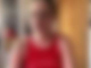 Live cam show with CodiMckone - Horny on xDating