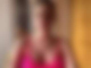 Live cam show with CodiMckone - Hot on friskycurves.com