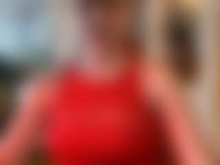 Live cam show with CodiMckone - Brown Hair on Milf Play