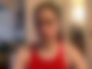 Live cam show with CodiMckone - Brown Hair on CamwithHer