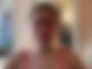 Live cam show with CodiMckone - Brown Hair on CamClone