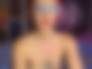 Bella Cherry's Live Sex Cam Show