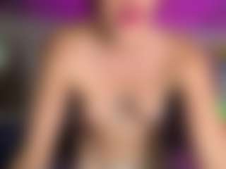 Bella Cherry's Live Sex Cam Show