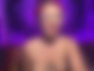Bella Cherry's Live Sex Cam Show