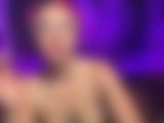 Bella Cherry's Live Sex Cam Show