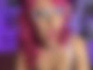 Live cam show with Bella Cherry - Small Tits on Camsoda