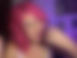 Bella Cherry's Live Sex Cam Show